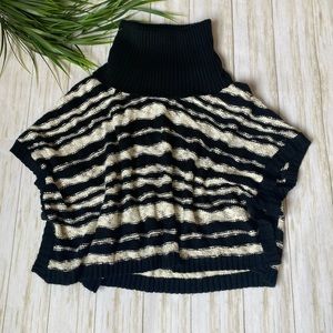 🍀Made for me to look amazing black white sweater